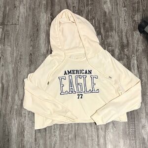 American Eagle Cream Knit Pullover